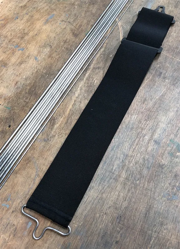 Op maat gemaakte wire clip voor een mirage band